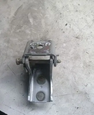 Peugeot 407 Rear door lower hinge ES71
