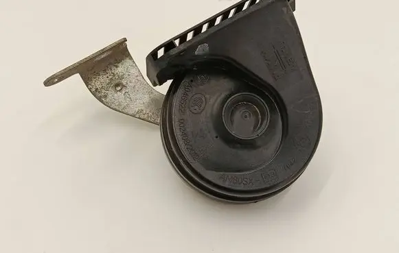 Volvo XC90 Horn signal 31349366 1035D03B345A