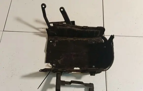 Citroen C4 Grand Picasso Battery box tray 9652381980