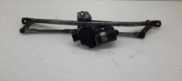 Audi A6 S6 C5 4B Front wiper linkage and motor 8D1955526B