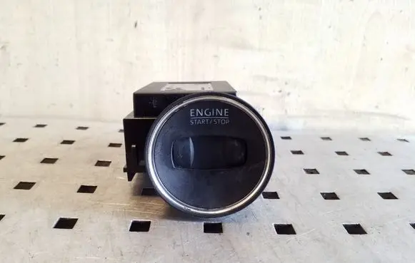 Volkswagen PASSAT CC Ignition lock 3C0905843AD