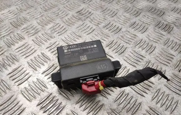 Volkswagen Golf Plus Gateway control module 1K0907530AA