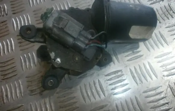 Nissan Primera Wiper motor