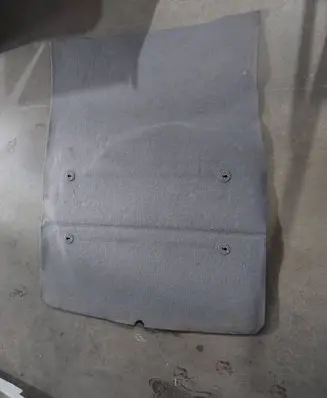 BMW 5 E39 Trunk/boot floor carpet liner 8159495