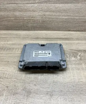 Chrysler Voyager Engine control unit/module P04686662AC 0281001768
