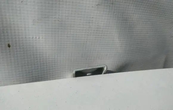 Tailgate/trunk/boot hinge