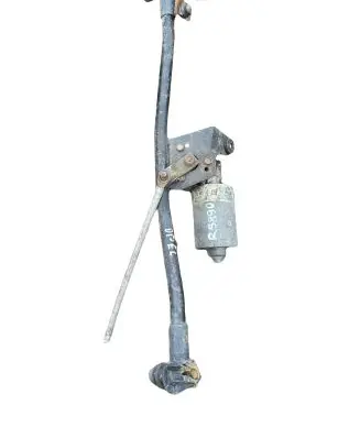 Opel Kadett E Front wiper linkage and motor 90181120
