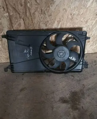 Ford Focus C-MAX Radiator cooling fan shroud 1137328081
