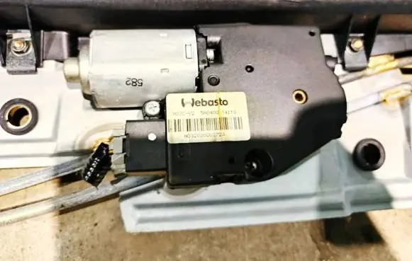Honda FR-V Sunroof motor/actuator 