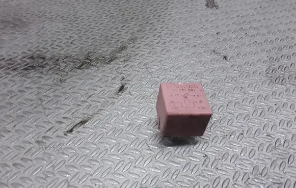 Renault Trafic II (X83) Other relay