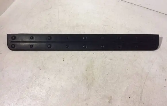 Lexus IS 200-300 Side skirt front trim 6791153010