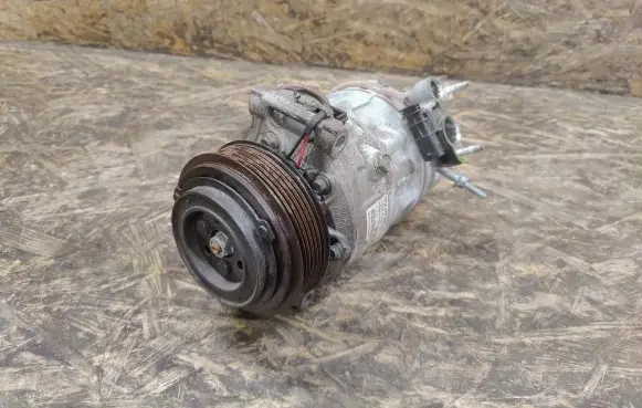 Jaguar XE Air conditioning (A/C) compressor (pump) CPLA19D629BH