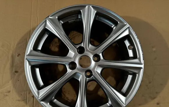 Ford Fiesta R18 alloy rim 