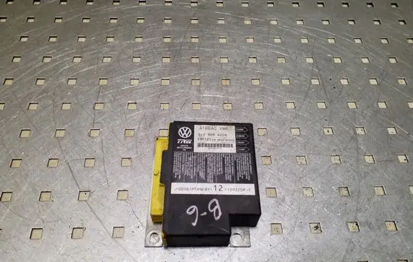 Volkswagen PASSAT B6 Airbag control unit/module 3C0909605M
