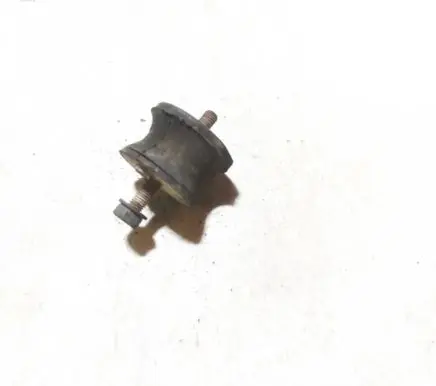 BMW 5 E39 Engine mount bracket 1094916