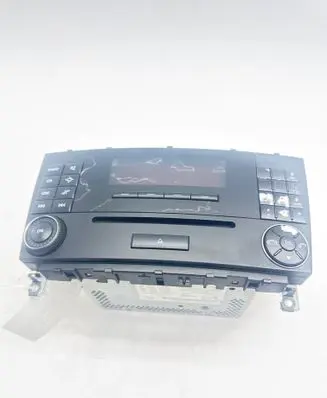 Mercedes-Benz C W203 Radio/CD/DVD/GPS head unit A2038700589