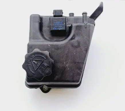 Peugeot 406 Coolant expansion tank/reservoir 9634664380 63299014