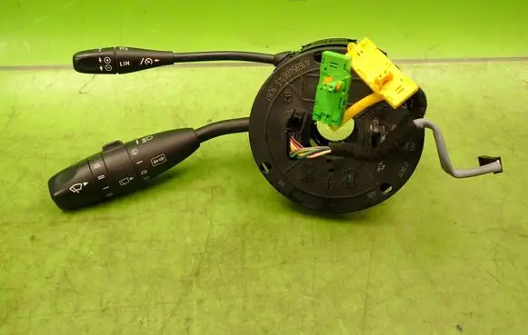 Mercedes-Benz B W245 Wiper turn signal indicator stalk/switch 