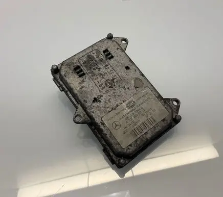 Mercedes-Benz E W211 Headlight ballast module Xenon A0028206026 0028206026