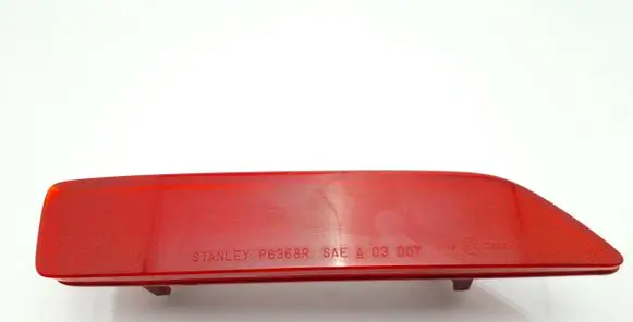 Honda CR-V Rear tail light reflector P6368R A0300T