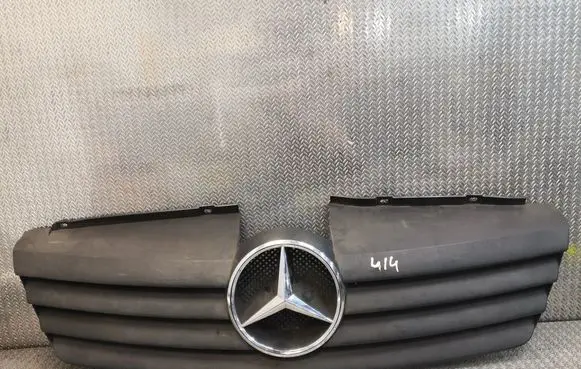Mercedes-Benz Vaneo W414 Quarter panel pressure vent 4148800085