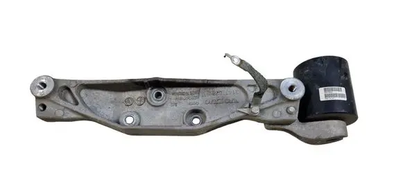 Volvo XC60 Rear differential/diff mount bracket 31437628 CHYQA 32203500