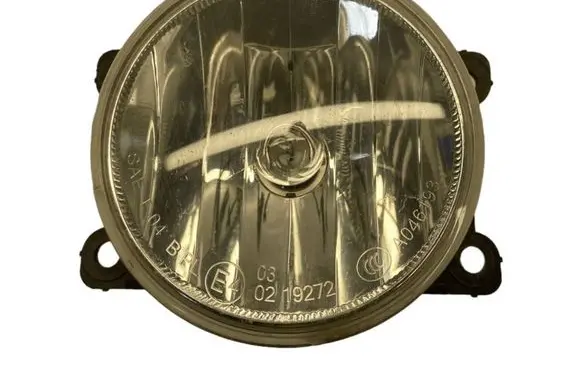 Peugeot 5008 Front fog light 9685425180 A046193 E40219272