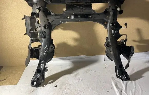 BMW 3 F30 F35 F31 Front subframe 517274856 BBP195302 19183210