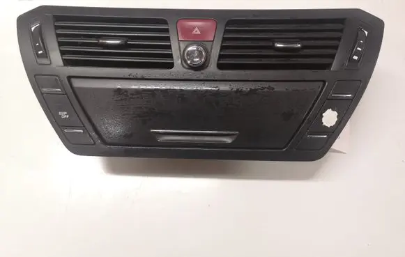 Citroen C4 I Picasso Dash center air vent grill 30378238 303781