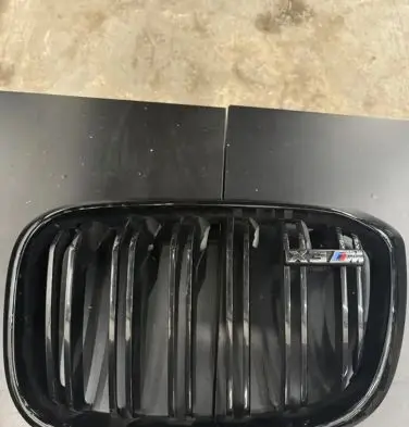 BMW X3 G01 Front bumper upper radiator grill 8098087 51118098087