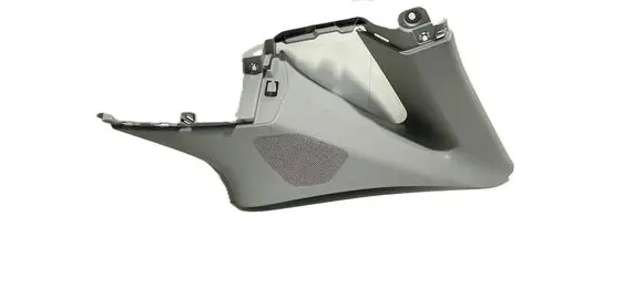 (D)pillar trim (top)