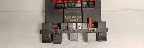 Volkswagen PASSAT B6 Comfort/convenience module 3C0937049J F005V00530 H7S1301