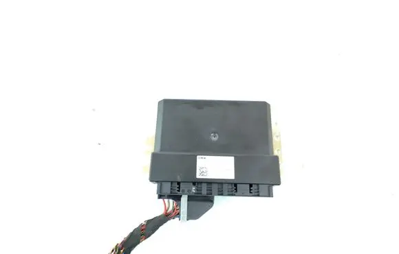 BMW 5 G30 G31 G38 Suspension control unit/module 6889575