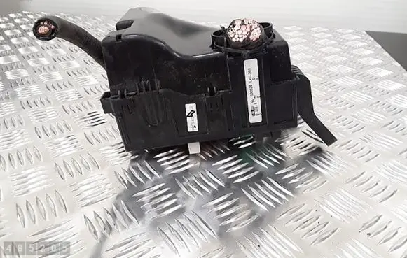 Hyundai ix35 Fuse module 919502s010
