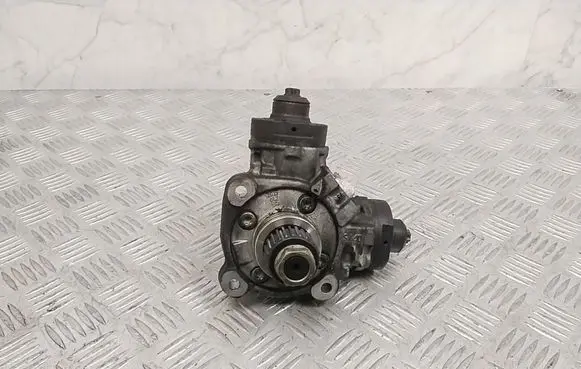 Audi A6 S6 C7 4G Fuel injection high pressure pump 059130755CG