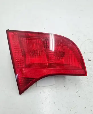 Audi A4 S4 B7 8E 8H Tailgate rear/tail lights 8E9945093