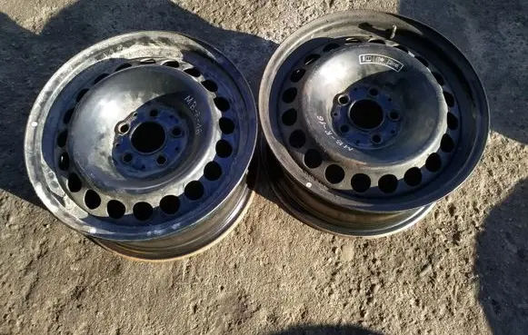 Mercedes-Benz E W210 R16 steel rim 2104000802