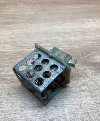 Peugeot 407 Heater blower motor/fan resistor 93381