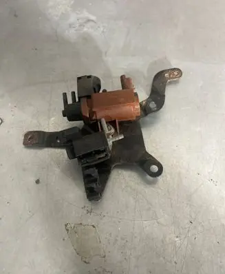 Ford Kuga I Turbo solenoid valve 70400600 6G9Q9E882CA