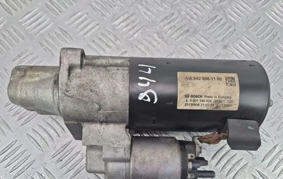 Mercedes-Benz E W212 Starter motor A6429061100 0001149414