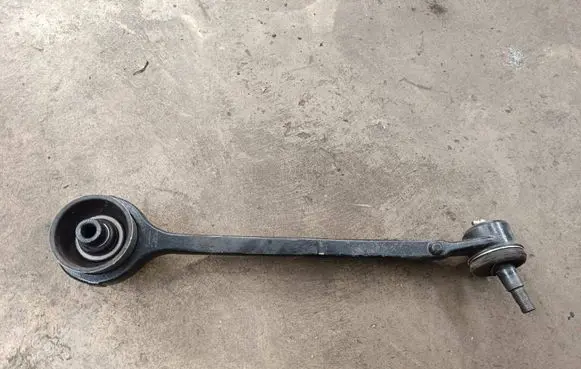 Lancia Thema Front control arm