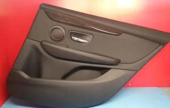 BMW 2 F46 Rear door card panel trim