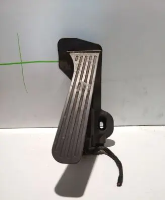 Skoda Octavia Mk2 (1Z) Accelerator throttle pedal 1K2723503AJ