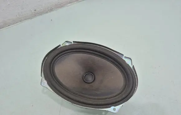 Mini One - Cooper Coupe R56 Parcel shelf speaker 6513342263302