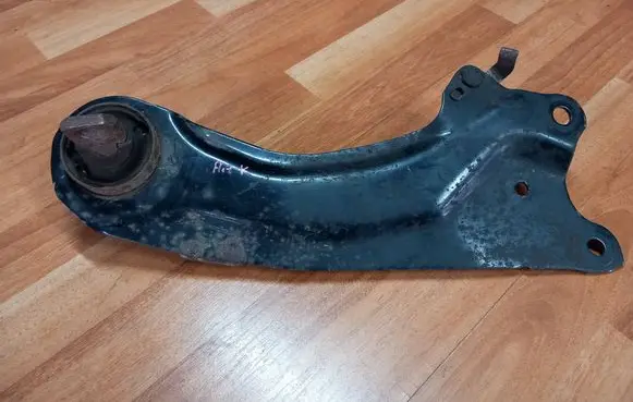 Mazda 6 Rear control arm GS1D28250C