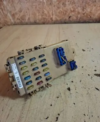Subaru Forester SF Fuse 981210