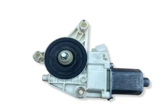 Mercedes-Benz E W212 Front door window regulator motor A2129066702