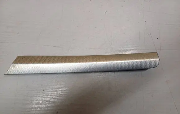 Audi Q7 4L Front door trim bar 4L0867409