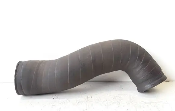 Volvo S60 Intercooler hose/pipe