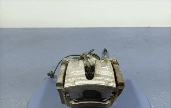 Audi A8 S8 D2 4D Rear brake caliper